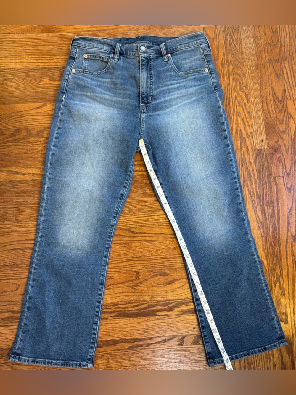 GAP High Rise Cropped Jeans - 32/14r